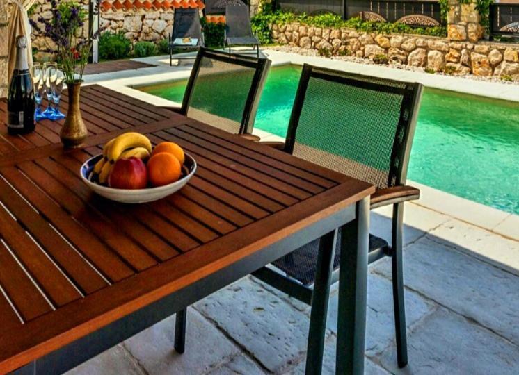 Vintage Residence Dramalj, Pool Self-Use Exterior photo